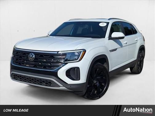2025 Volkswagen Atlas Cross Sport 2.0T SE w/Technology 4MOTION