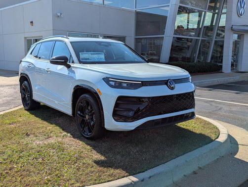 2026 Volkswagen Tiguan 2.0T SE R-Line Black 4MOTION