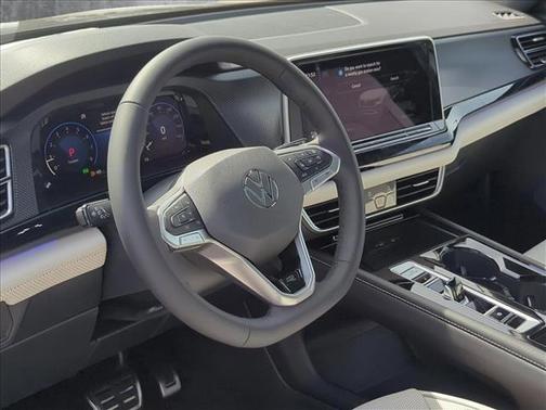 2025 Volkswagen Atlas Cross Sport 2.0T SEL Premium
