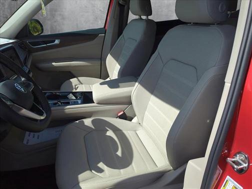 2025 Volkswagen Atlas 2.0T SEL