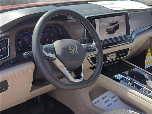 2025 Volkswagen Atlas 2.0T SEL