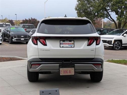 2025 Hyundai TUCSON SEL