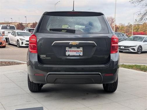 2017 Chevrolet Equinox LS