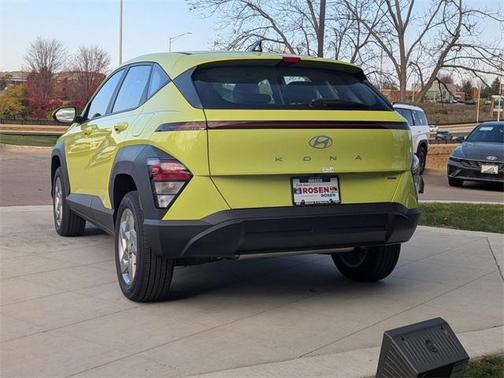 2024 Hyundai KONA SE