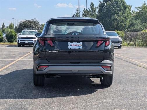 2025 Hyundai TUCSON SE