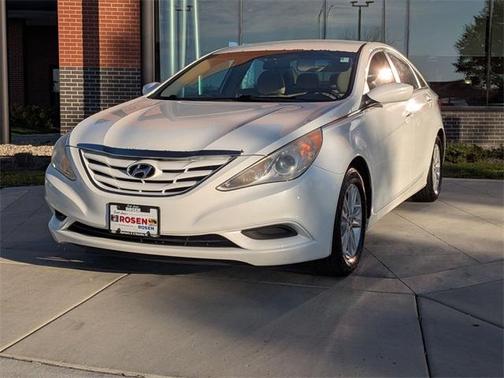 2011 Hyundai SONATA GLS