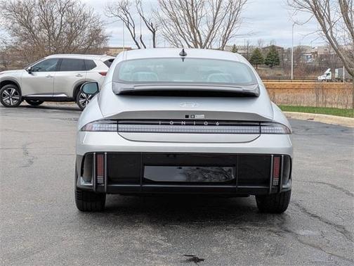 2025 Hyundai IONIQ 6 SEL