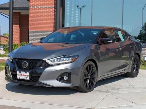 2021 Nissan Maxima SR