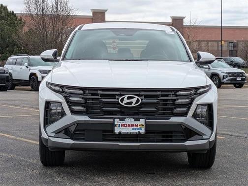 2025 Hyundai TUCSON SE