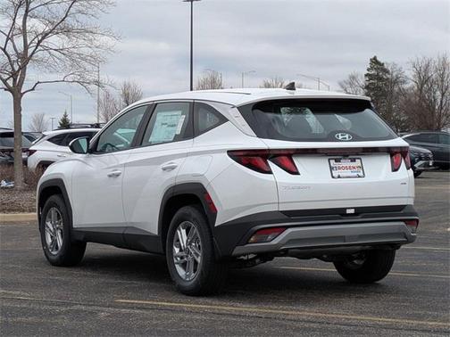 2025 Hyundai TUCSON SE
