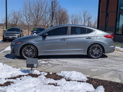 2018 Hyundai ELANTRA Sport