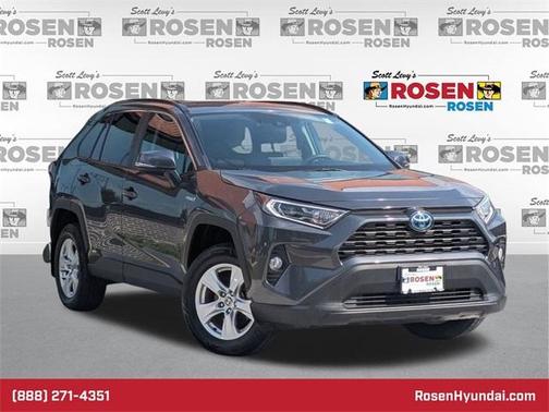 2021 Toyota RAV4 Hybrid XLE