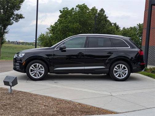 2017 Audi Q7 3.0T Premium