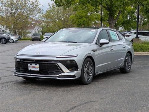 2025 Hyundai SONATA Hybrid Limited