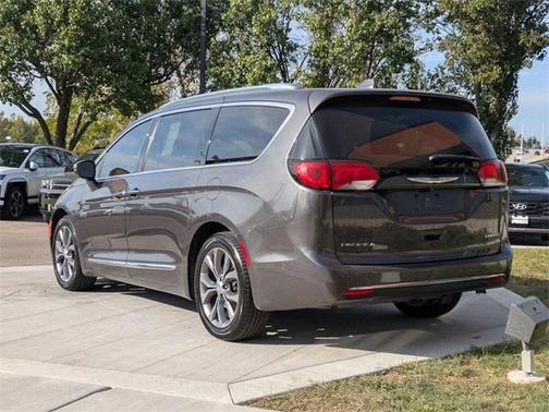 2017 Chrysler Pacifica Limited