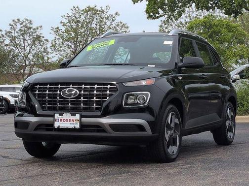 Onyx Black 2026 Hyundai VENUE SEL