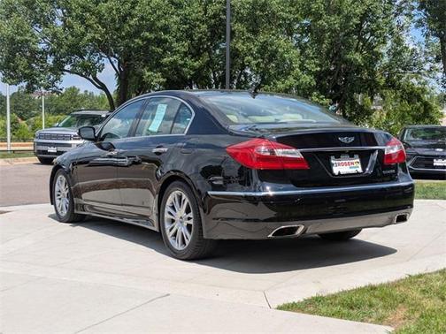 2013 Hyundai Genesis 3.8