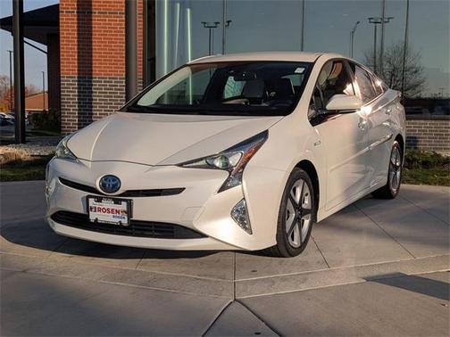 2017 Toyota Prius Four Touring