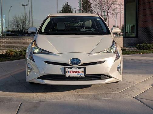 2017 Toyota Prius Four Touring