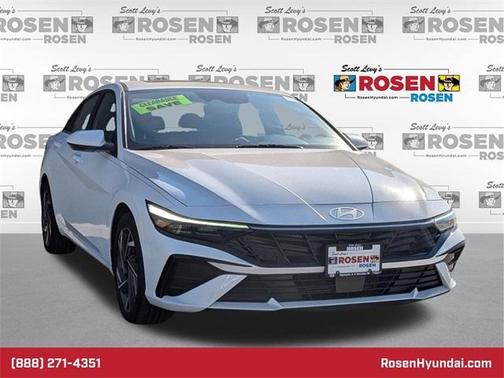 2025 Hyundai ELANTRA SEL Convenience