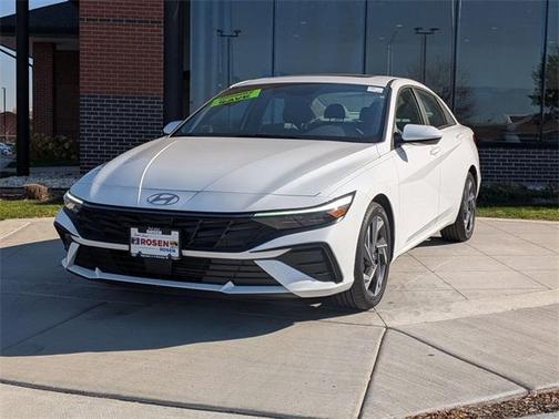 2025 Hyundai ELANTRA SEL Convenience