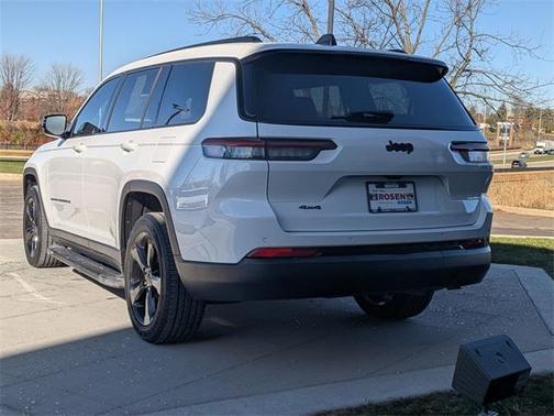 2023 Jeep Grand Cherokee L Laredo