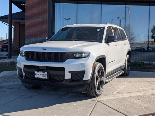 2023 Jeep Grand Cherokee L Laredo