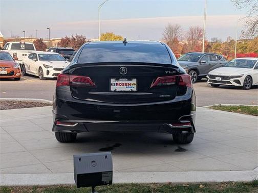 2017 Acura TLX V6 w/Advance Package
