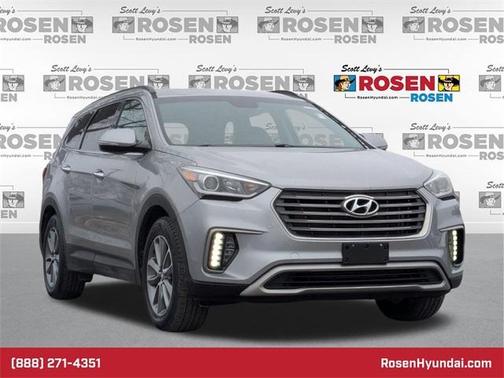2017 Hyundai SANTA FE SE