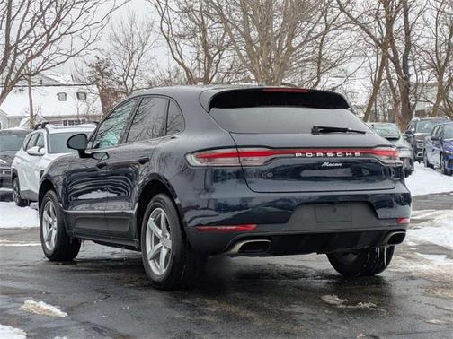 2021 Porsche Macan Base