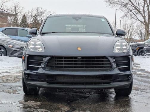 2021 Porsche Macan Base