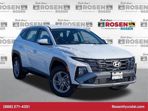 2025 Hyundai TUCSON SE