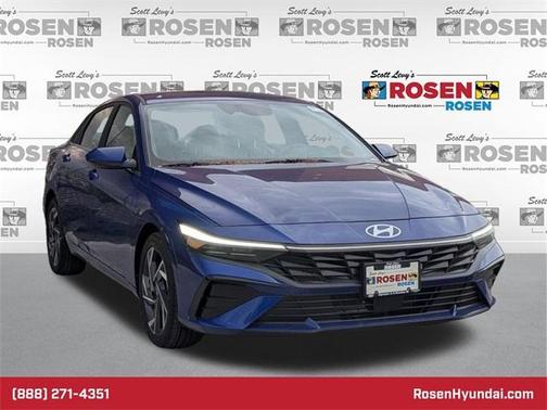 2024 Hyundai ELANTRA SEL