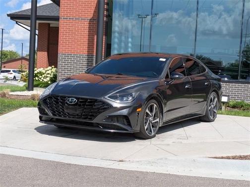 2022 Hyundai SONATA SEL Plus