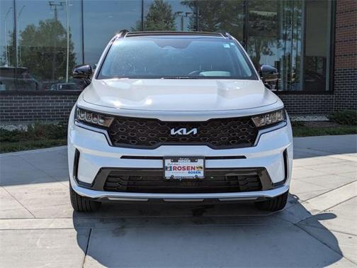 2022 Kia Sorento S