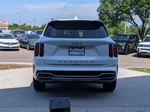 2022 Kia Sorento S