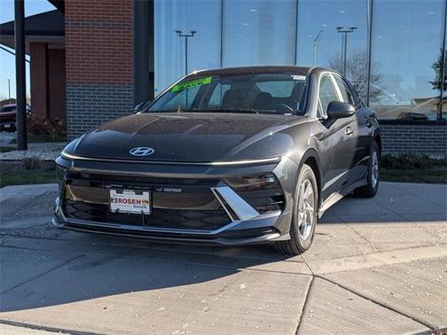 2025 Hyundai SONATA SE