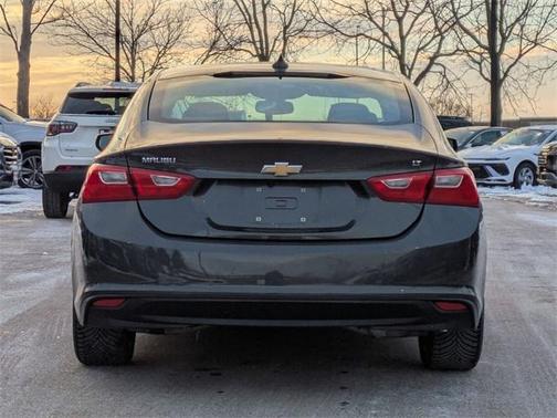 2017 Chevrolet Malibu 1LT