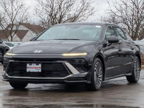 2025 Hyundai SONATA Hybrid Limited