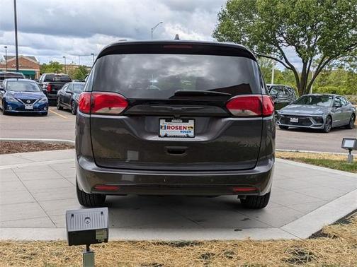 2019 Chrysler Pacifica Touring-L Plus
