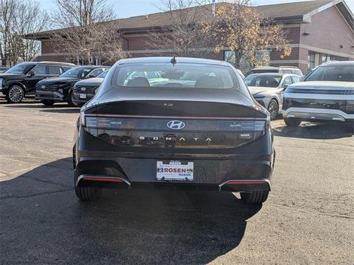 2026 Hyundai SONATA Hybrid Limited