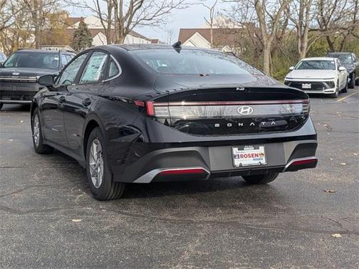 2026 Hyundai SONATA SE