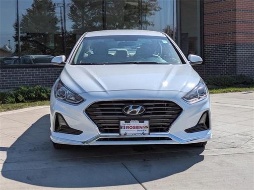 2019 Hyundai SONATA SE