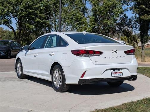 2019 Hyundai SONATA SE