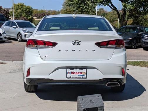 2019 Hyundai SONATA SE
