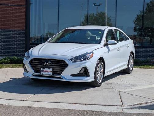 2019 Hyundai SONATA SE