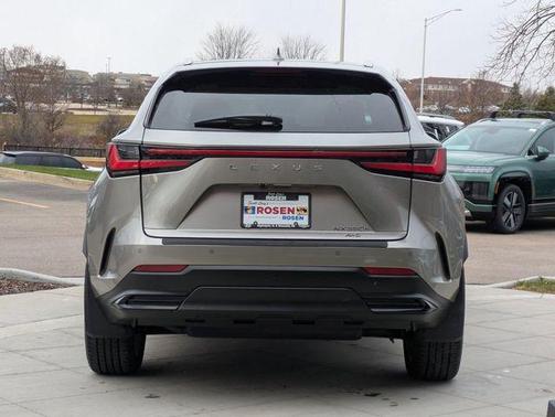 2025 Lexus NX 350h Luxury