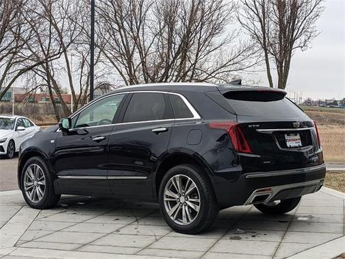 2022 Cadillac XT5 Premium Luxury
