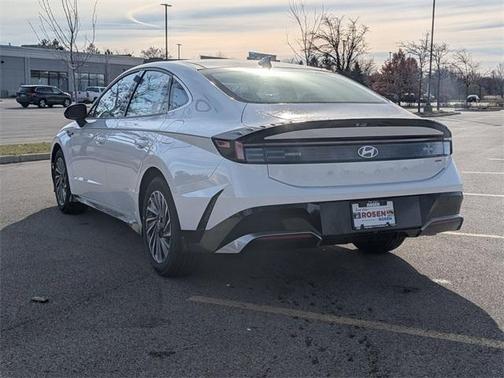 2026 Hyundai SONATA Hybrid SEL