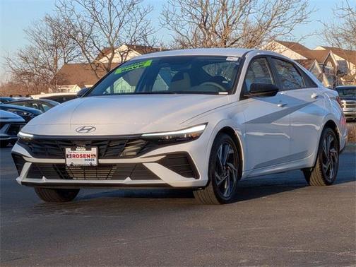 2025 Hyundai ELANTRA SEL Sport